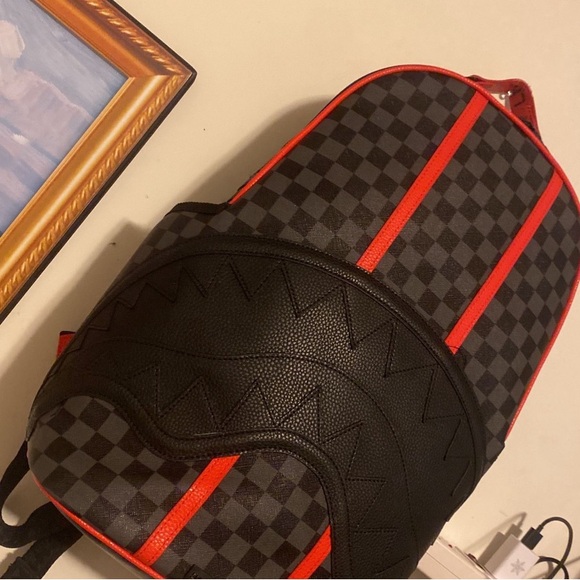 Spray ground backpack - Picture 2 of 2